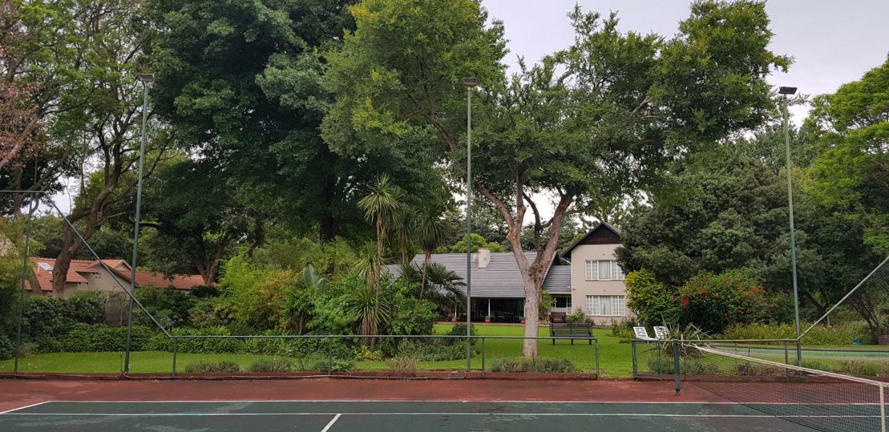 A Peaceful Retreat Bed & Breakfast Sandton Esterno foto