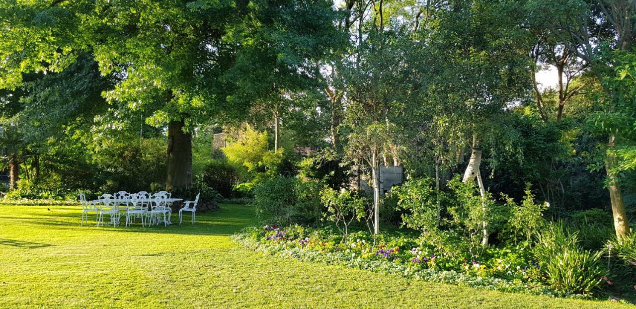 A Peaceful Retreat Bed & Breakfast Sandton Esterno foto