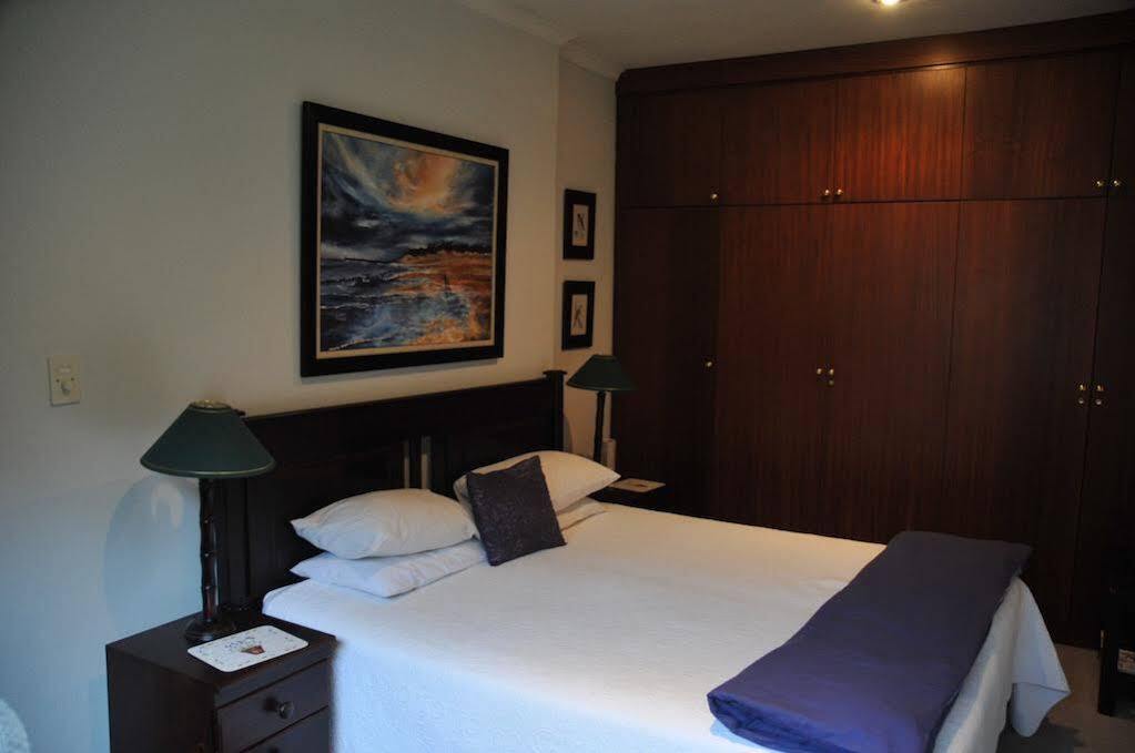 A Peaceful Retreat Bed & Breakfast Sandton Esterno foto